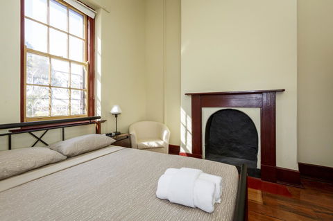 Fremantle Colonial Cottages - Accommodation Main Beach 24