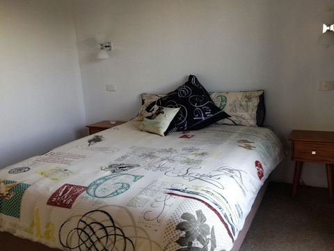 Lemon Tree Lodge - Accommodation Main Beach 6