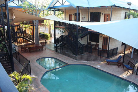Apartments At Blue Seas Resort - Accommodation Main Beach 15
