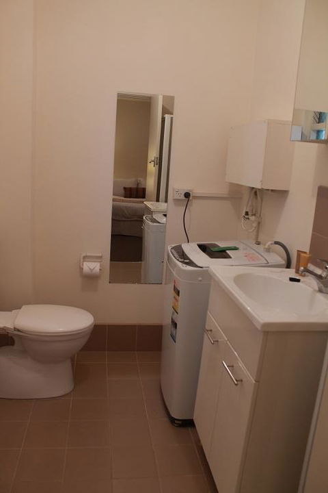 Mt Pleasant Apartment - Accommodation Main Beach 12