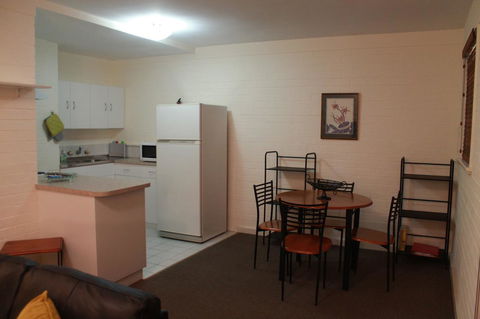 Mt Pleasant Apartment - Accommodation Main Beach 6