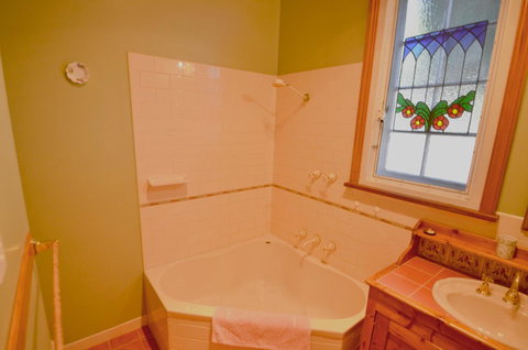 RoseMoore Bed & Breakfast - Accommodation Main Beach 13