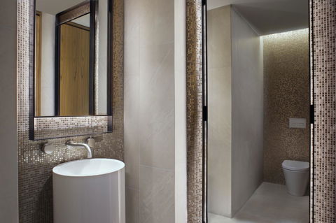 The Ritz-Carlton, Perth - Accommodation Main Beach 9