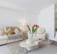 Perth Luxury City Apartment- Free Parking - Accommodation Main Beach