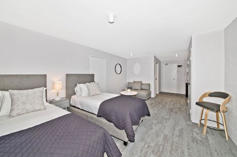 Atrium Hotel Mandurah - Accommodation Main Beach 33
