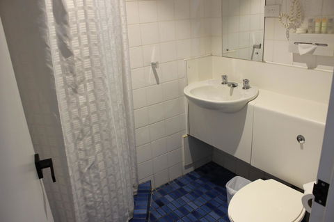 Atrium Hotel Mandurah - Accommodation Main Beach 8