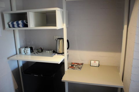 Atrium Hotel Mandurah - Accommodation Main Beach 9