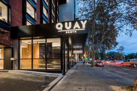 Quay Perth - Accommodation Main Beach 1