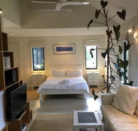 DESIGNER'S STUDIO - Accommodation Main Beach