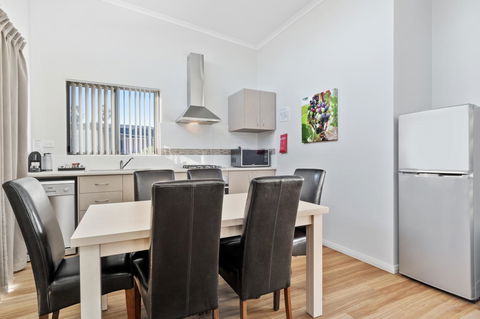 Discovery Parks - Swan Valley - Accommodation Main Beach 1