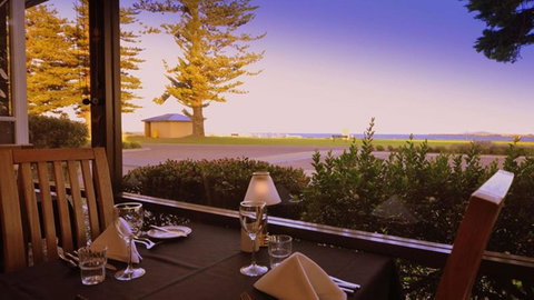 Hospitality Esperance SureStay Collection By Best Western - Accommodation Main Beach 11