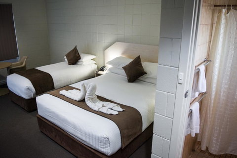 Hospitality Esperance SureStay Collection By Best Western - Accommodation Main Beach 3