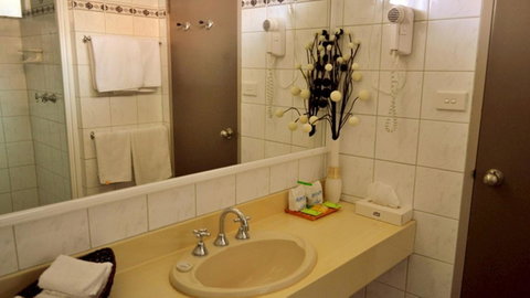 Hospitality Esperance SureStay Collection By Best Western - Accommodation Main Beach 36