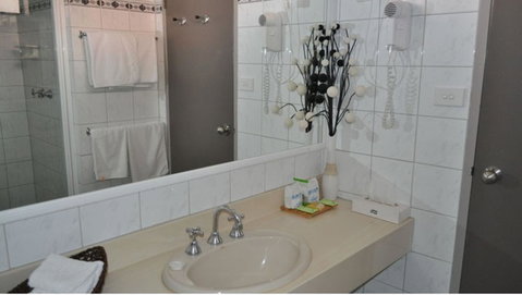 Hospitality Esperance SureStay Collection By Best Western - Accommodation Main Beach 38