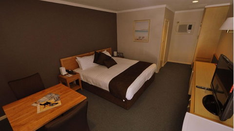 Hospitality Esperance SureStay Collection By Best Western - Accommodation Main Beach 35
