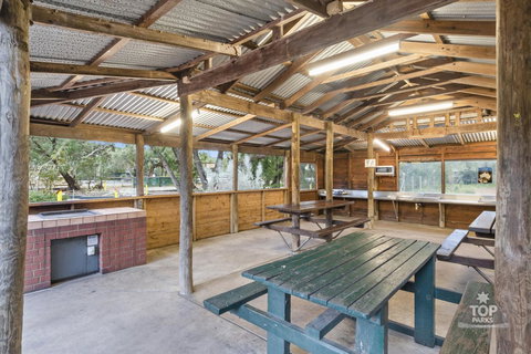 Gracetown Caravan Park - Accommodation Main Beach 2