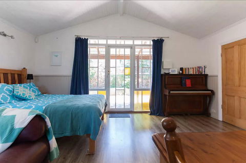 Laneway Studio, Heart Of Fremantle - Accommodation Main Beach 3