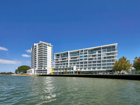 The Sebel Mandurah - Accommodation Main Beach 0
