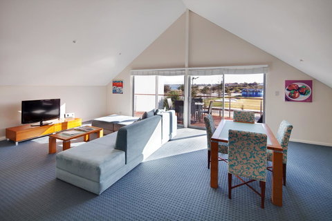 Seashells Mandurah - Accommodation Main Beach 3
