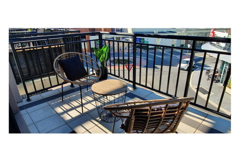 Stylish 1BDR Unit In The Heart Of Subiaco - Accommodation Main Beach 10