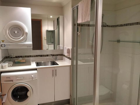 Outram Apartment 25 - Accommodation Main Beach 7