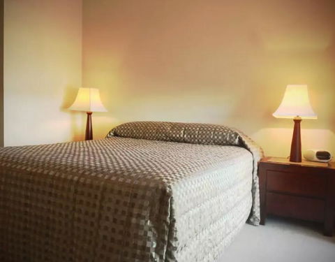 Outram St Apartment - Accommodation Main Beach 5