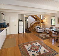 Orion Studio with Ocean Views - Accommodation Main Beach