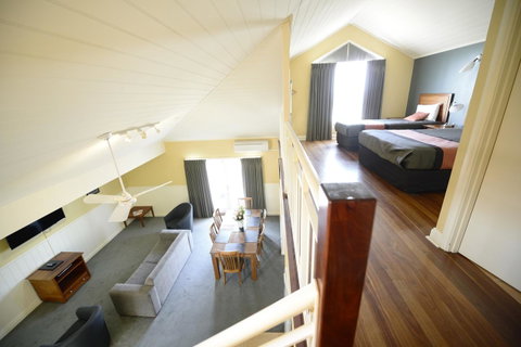 The Jetty Resort - Accommodation Main Beach 15