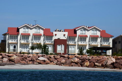 The Jetty Resort - Accommodation Main Beach 36
