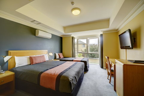 The Jetty Resort - Accommodation Main Beach 31