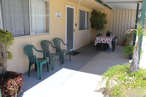 Jurien Beachfront Holiday Units - Accommodation Main Beach 0