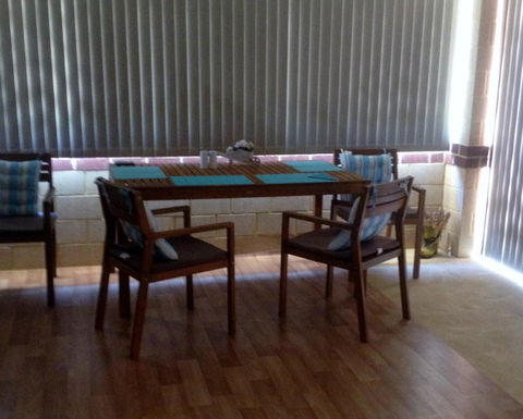 Aaratti House - Accommodation Main Beach 20