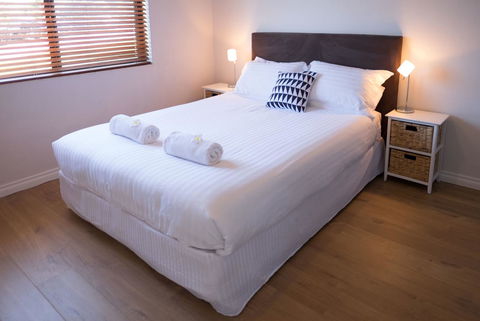Cottesloe Beach On Napier - Accommodation Main Beach 11
