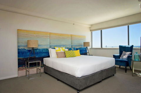 Best Western Plus Hotel Lord Forrest - Accommodation Main Beach 43