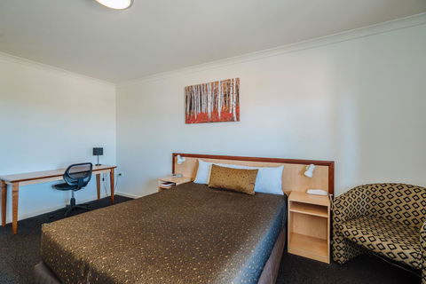 Canning Bridge Auto Lodge - Accommodation Main Beach 3