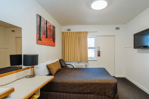 Canning Bridge Auto Lodge - Accommodation Main Beach 20
