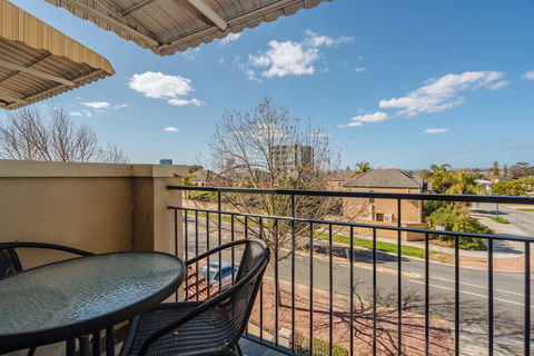 Canning Bridge Auto Lodge - Accommodation Main Beach 4