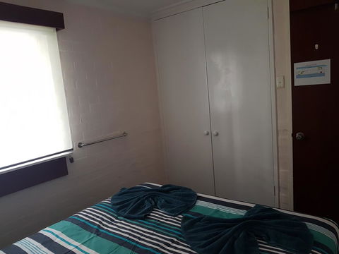 Townsend Lodge - Accommodation Main Beach 2