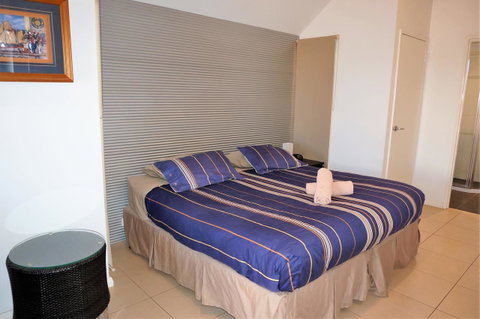 Osprey Holiday Village Unit 203 1 Bedroom - Accommodation Main Beach 3