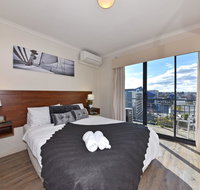 Inner Perth CBD 1X1 Apartment 605451 - Accommodation Main Beach
