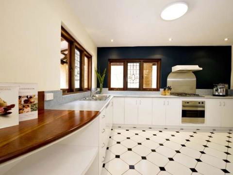 Wizard\'s Den - Margaret River - Accommodation Main Beach 1