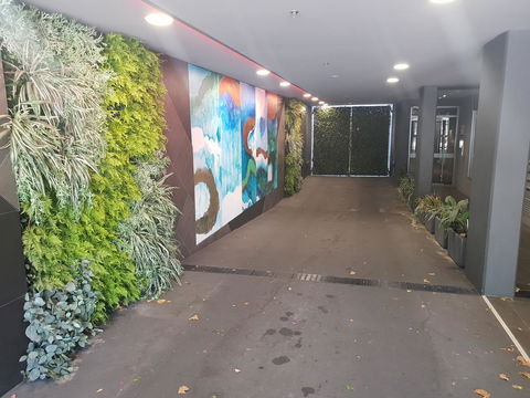 Modern Northbridge Apartment - Accommodation Main Beach 5