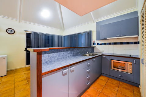 Osprey Holiday Village Unit 119 - Accommodation Main Beach 5