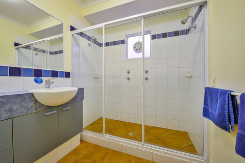 Osprey Holiday Village Unit 119 - Accommodation Main Beach 10
