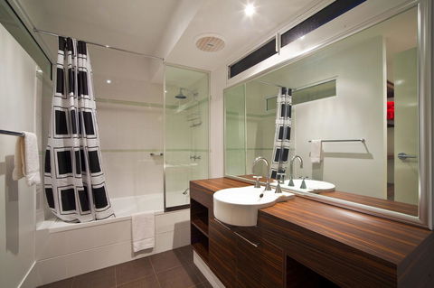 Osprey Holiday Village Unit 103 2 Bedroom - Accommodation Main Beach 9