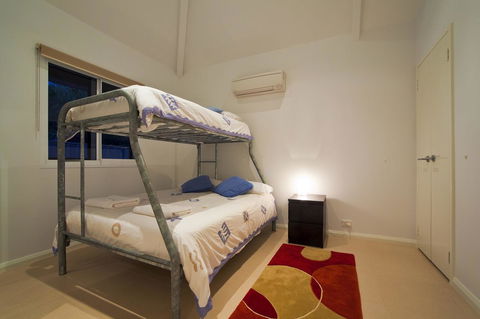 Osprey Holiday Village Unit 103 2 Bedroom - Accommodation Main Beach 8