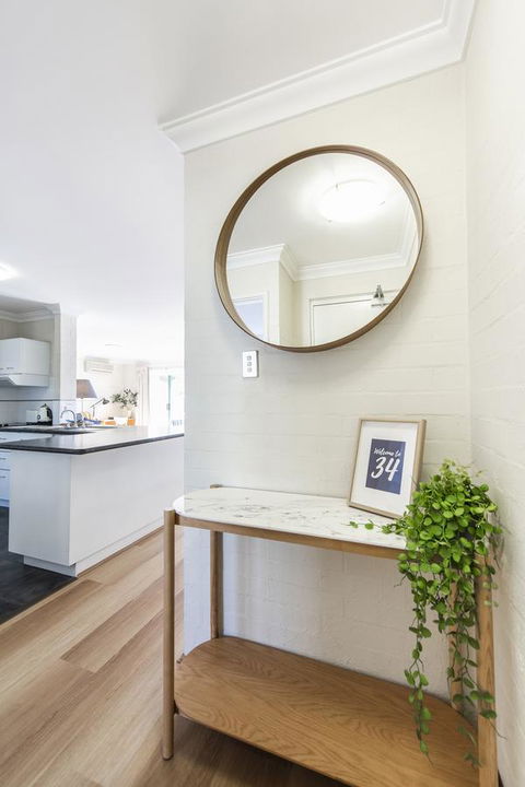 Subiaco Village - 34 - Accommodation Main Beach 12