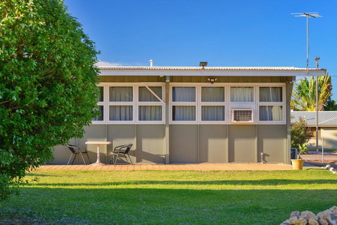 Getaway Villas Unit 389 - Accommodation Main Beach 6