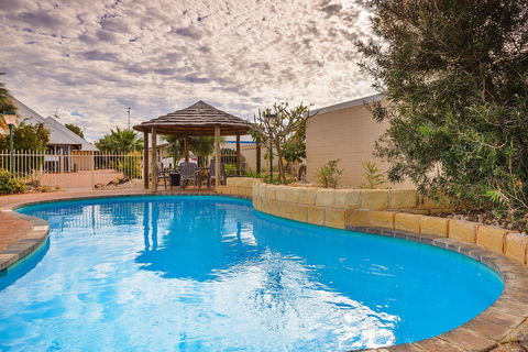 Osprey Holiday Village Unit 120 - Plenty Of Room For A Large Family - Accommodation Main Beach 21