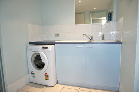 Osprey Holiday Village Unit 120 - Plenty Of Room For A Large Family - Accommodation Main Beach 11